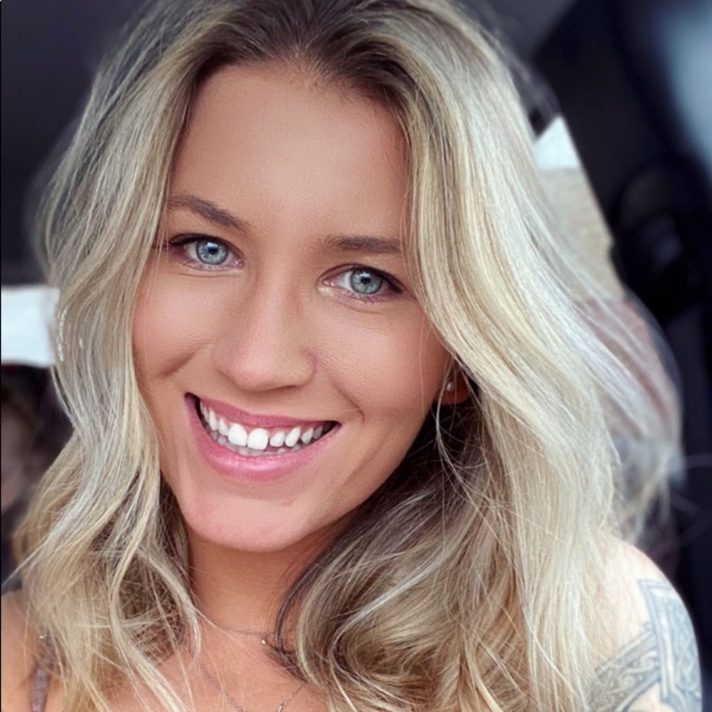 Meet your Posher, Correene